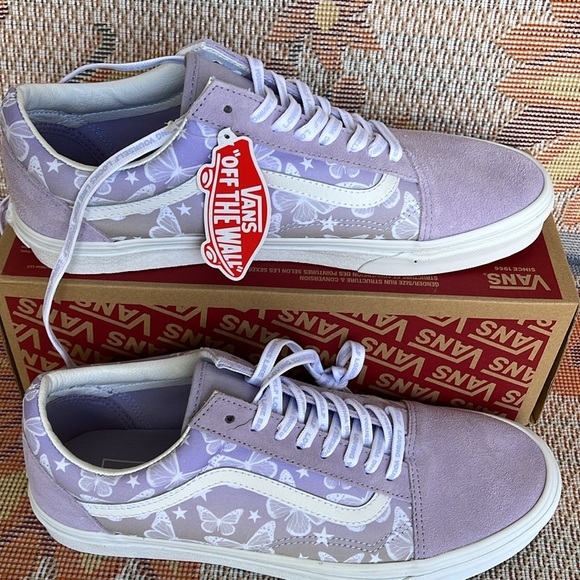 Vans Men’s Old Skool
Team Wellness Multi
VN0005UA448
Sneakers - Picture 2 of 16